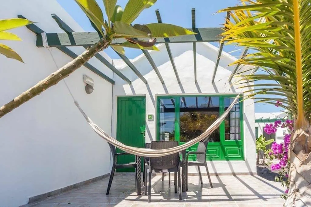 Bandama 14! 2 Bedroom Newly Renovated Bungalow, Los Pocillos, Puerto Del Carmen. Puerto del Carmen  Spain