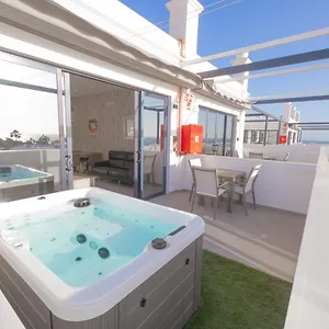 Atlantico Plaza 2a - 2 Beds - 2 Baths Apartment